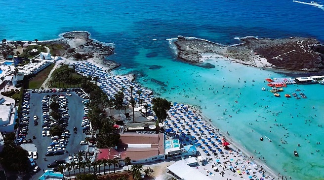 Над 1 милиард са приходите на Кипър от туризъм